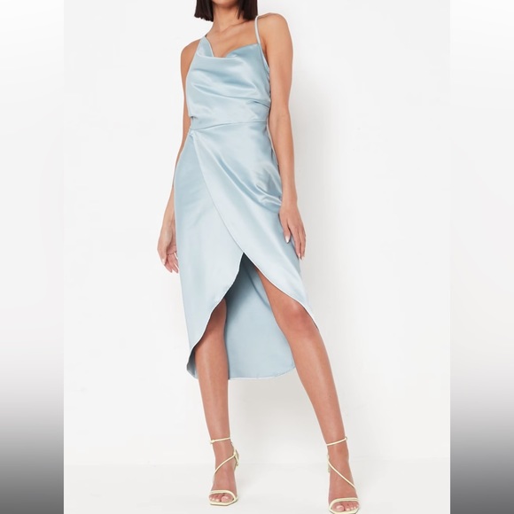 🩵 NWT 🩵 Asymmetrical Missguided blue dress - Picture 2 of 11